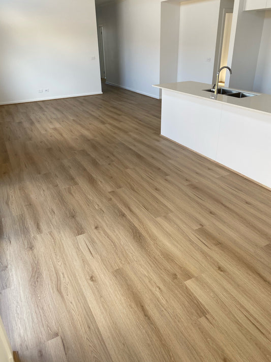 Hybrid 7007 - Classic Oak