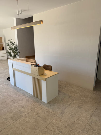 ROCKFACE WHITE 600x600mm
