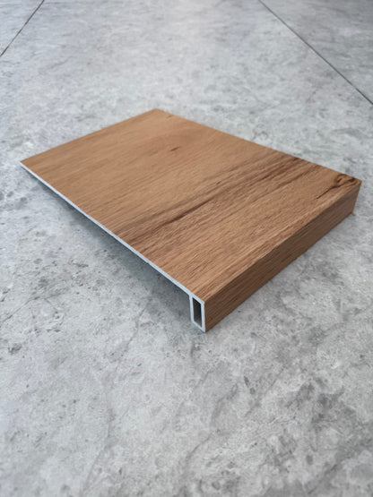HYBRID STEP TREAD - BLACKBUTT