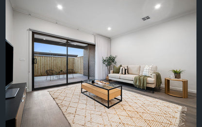 Hybrid 7004 - Teak Oak